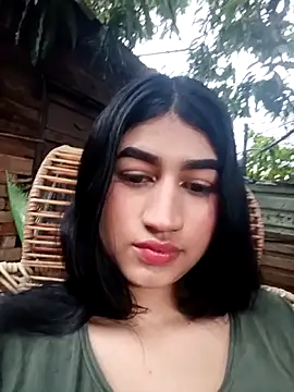 Snapshot of Julix_A chatting on 02/08/26, 08:17 Julix A online show from 02/08/26, 08:17