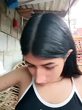 Snapshot of Julix_A chatting on 03/07/25, 09:59 Julix A online show from 03/07/25, 09:59