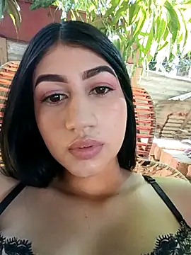 Snapshot of Julix_A chatting on 09/26/25, 07:54 Julix A online show from 09/26/25, 07:54