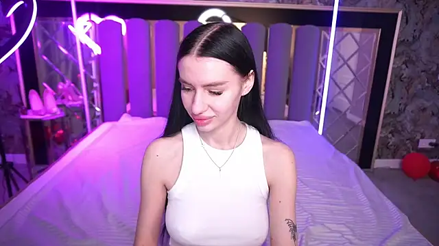 Snow WhiteeeX online show from 03/31/26, 05:42