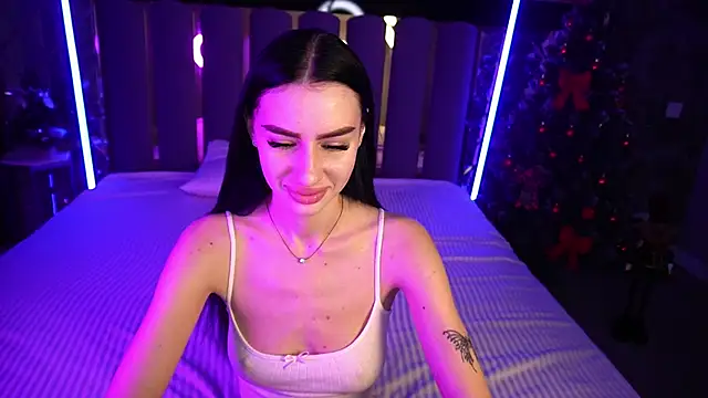 Snow WhiteeeX online show from 12/23/25, 06:34