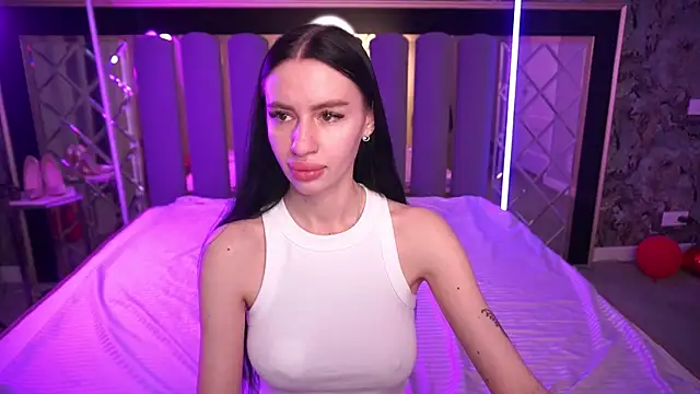 Snow WhiteeeX online show from 03/29/26, 05:42