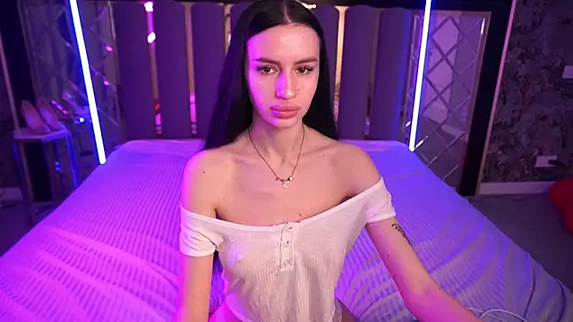 Snow WhiteeeX online show from 03/03/26, 06:31