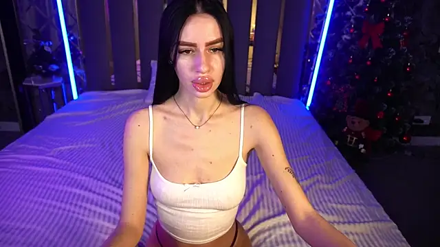 Snow WhiteeeX online show from 12/20/25, 06:38