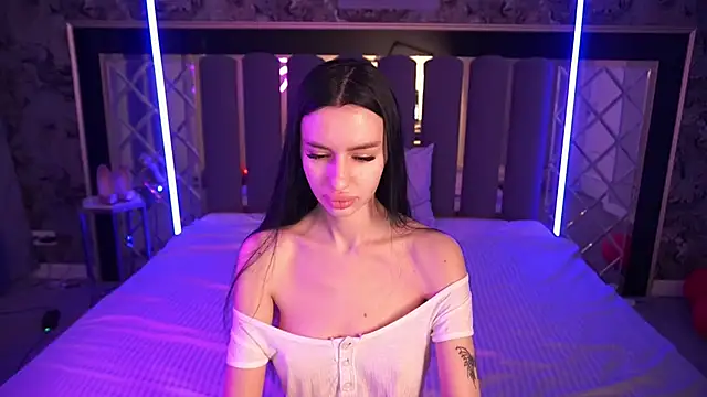 Snow WhiteeeX online show from 03/10/26, 06:50