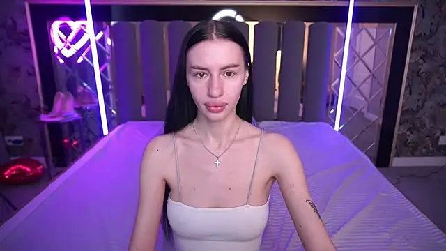 Snow WhiteeeX online show from 04/12/26, 05:44