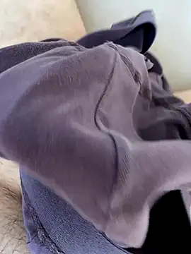 Snapshot of reelciii21 chatting on 09/11/25, 07:19 reelciii21 online show from 09/11/25, 07:19