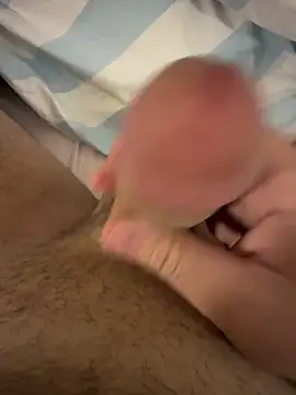 Snapshot of reelciii21 chatting on 03/20/25, 03:02 reelciii21 online show from 03/20/25, 03:02