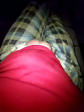 Snapshot of reelciii21 chatting on 01/10/25, 03:06 reelciii21 online show from 01/10/25, 03:06