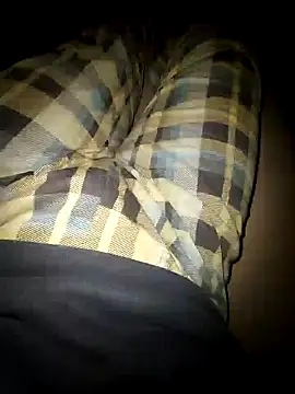 Snapshot of reelciii21 chatting on 01/29/25, 07:32 reelciii21 online show from 01/29/25, 07:32