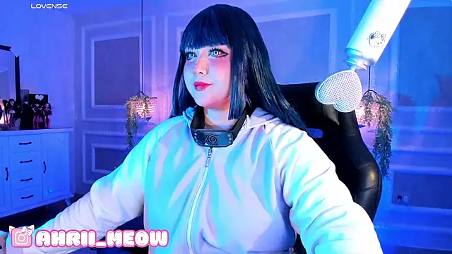 Snapshot of AHRI_LEE chatting on 02/07/25, 01:25 AHRI LEE online show from 02/07/25, 01:25