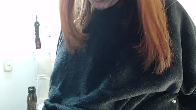 Snapshot of IvanaFetish chatting on 10/15/25, 09:34 IvanaFetish online show from 10/15/25, 09:34