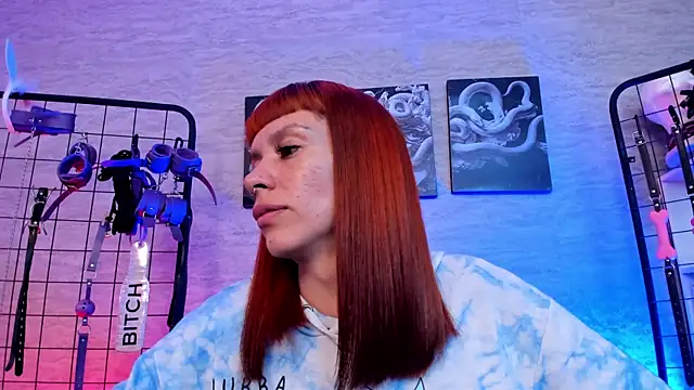 Snapshot of IvanaFetish chatting on 09/25/25, 12:44 IvanaFetish online show from 09/25/25, 12:44