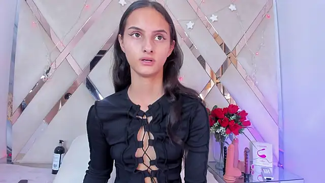 ninaht online show from 12/21/25, 09:04