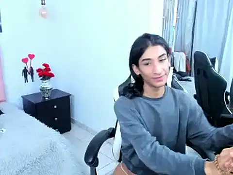 Snapshot of SofiaNaugthyxTS chatting on 03/15/25, 09:05 SofiaNaugthyxTS online show from 03/15/25, 09:05