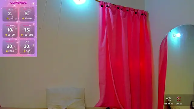 Snapshot of Natasha_by chatting on 11/14/25, 02:32 Natasha by online show from 11/14/25, 02:32