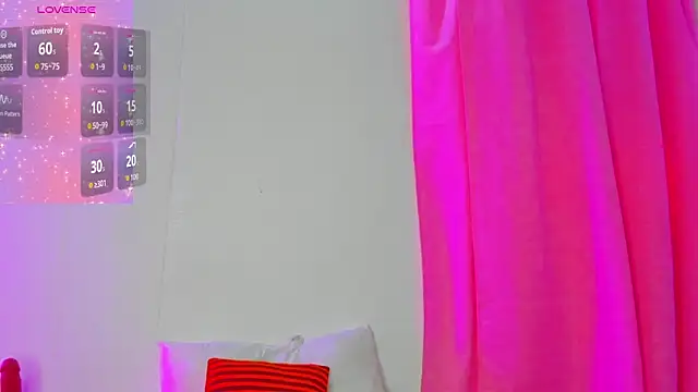 Snapshot of Natasha_by chatting on 11/24/25, 02:17 Natasha by online show from 11/24/25, 02:17