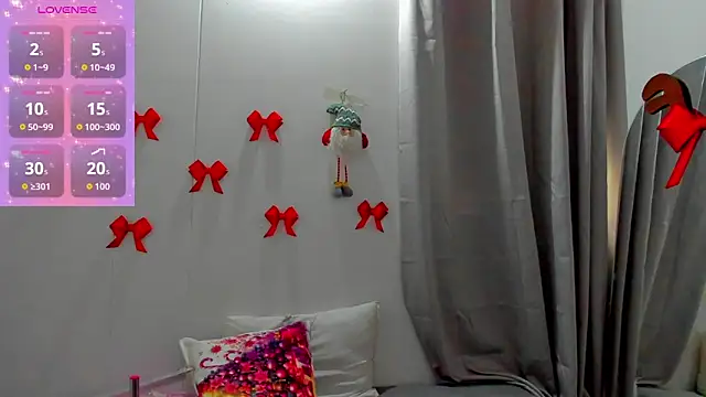 Snapshot of Natasha_by chatting on 12/17/25, 02:44 Natasha by online show from 12/17/25, 02:44