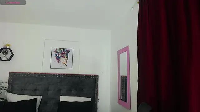 Amber hot22 online show from 02/19/25, 07:48