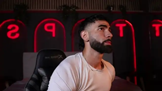 Austin bolt online show from 11/26/25, 02:44