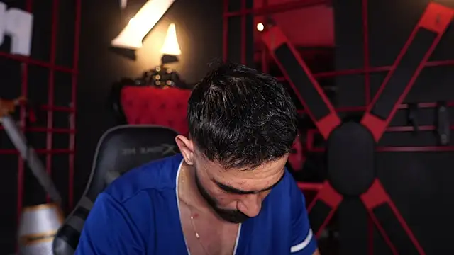 Snapshot of Austin_bolt chatting on 03/31/26, 01:40 Austin bolt online show from 03/31/26, 01:40