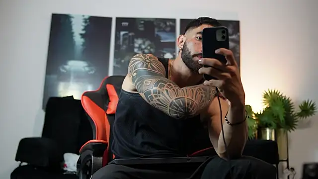 Austin bolt online show from 09/20/25, 01:54