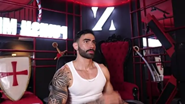 Snapshot of Austin_bolt chatting on 04/12/26, 01:20 Austin bolt online show from 04/12/26, 01:20