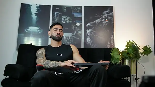 Austin bolt online show from 09/27/25, 02:07