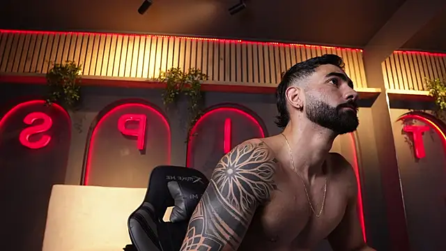 Austin bolt online show from 09/29/25, 12:17