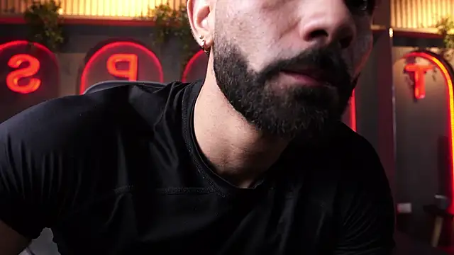 Austin bolt online show from 09/28/25, 02:07