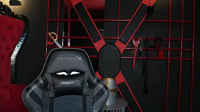 Snapshot of Austin_bolt chatting on 03/11/26, 01:32 Austin bolt online show from 03/11/26, 01:32