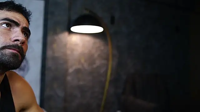 Snapshot of Austin_bolt chatting on 02/03/26, 02:21 Austin bolt online show from 02/03/26, 02:21