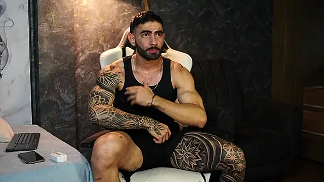 Snapshot of Austin_bolt chatting on 02/03/26, 03:37 Austin bolt online show from 02/03/26, 03:37