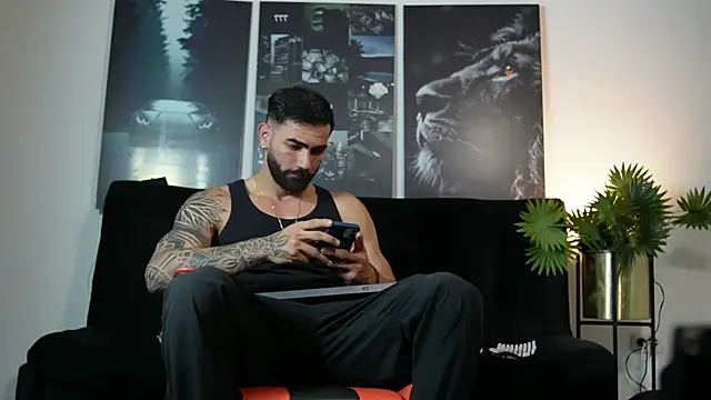 Austin bolt online show from 10/01/25, 02:27