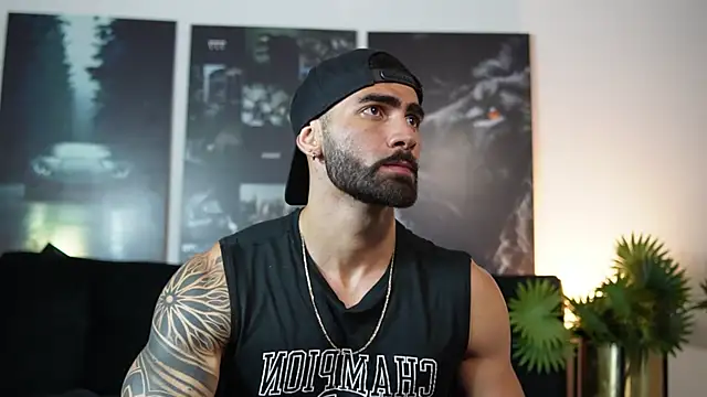 Austin bolt online show from 10/03/25, 02:26