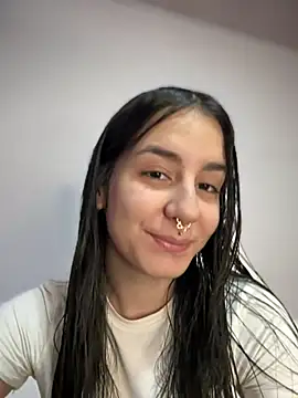 Snapshot of Alice_woodville chatting on 03/14/25, 07:12 Alice woodville online show from 03/14/25, 07:12