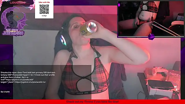 Snapshot of Rae-Suon chatting on 02/23/25, 05:56 Rae-Suon online show from 02/23/25, 05:56