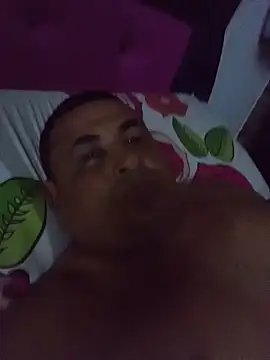 Snapshot of Pipuloc chatting on 06/14/26, 02:46 Pipuloc online show from 06/14/26, 02:46