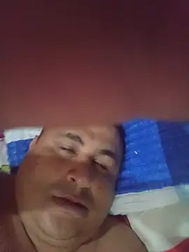 Snapshot of Pipuloc chatting on 06/17/26, 01:21 Pipuloc online show from 06/17/26, 01:21