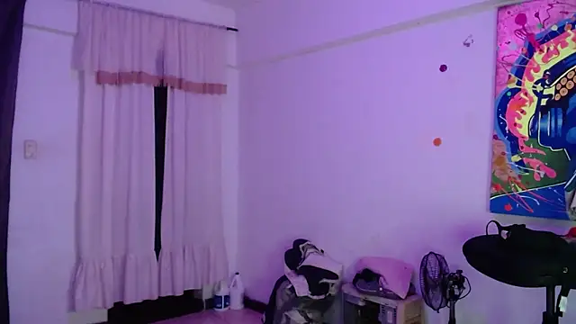 Carlacutte online show from 10/07/25, 08:26