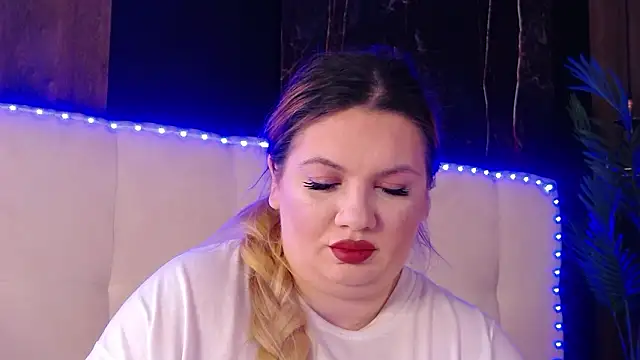 MelanieBrownn online show from 03/08/26, 06:28