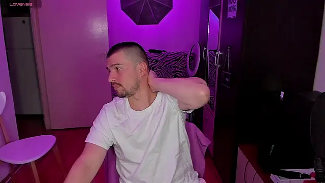 Michael Wolfborn online show from 09/29/25, 03:50