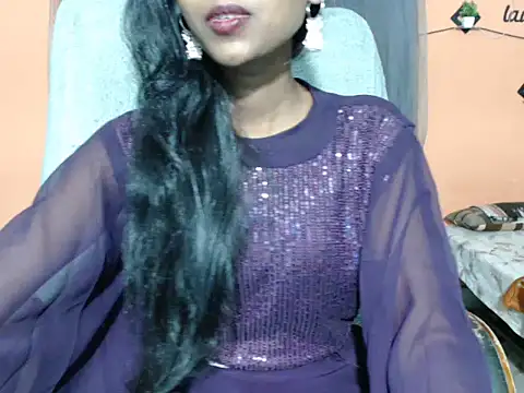 Snapshot of Sabjivali chatting on 11/17/25, 04:33 Sabjivali online show from 11/17/25, 04:33