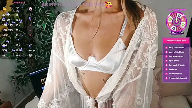 Snapshot of Angel-Ava chatting on 09/26/25, 04:41 Angel-Ava online show from 09/26/25, 04:41