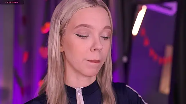  AlinaBailey online show from 02/15/26, 07:51