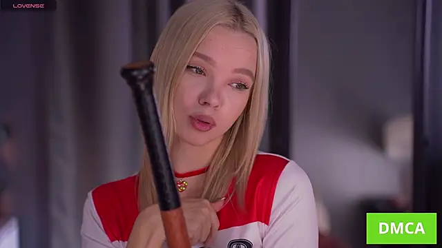  AlinaBailey online show from 10/26/25, 08:04