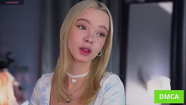  AlinaBailey online show from 10/27/25, 07:31