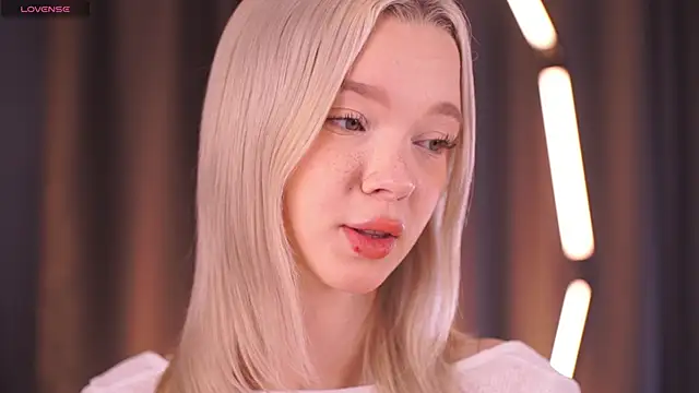  AlinaBailey online show from 01/11/26, 07:59