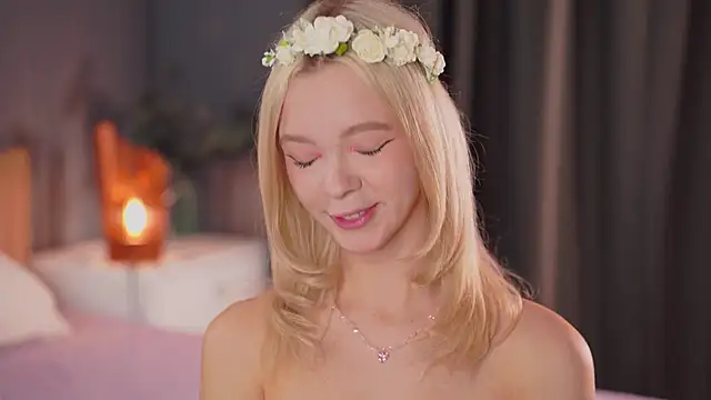  AlinaBailey online show from 10/05/25, 08:05