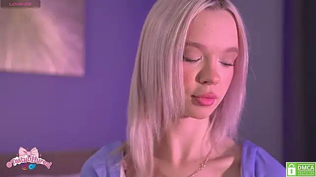  AlinaBailey online show from 06/22/26, 08:44
